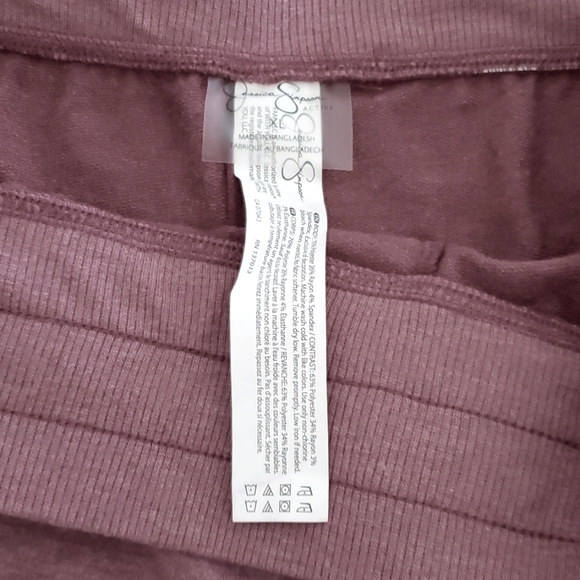 Jessica Simpson Jogger Pants - Picture 3 of 4